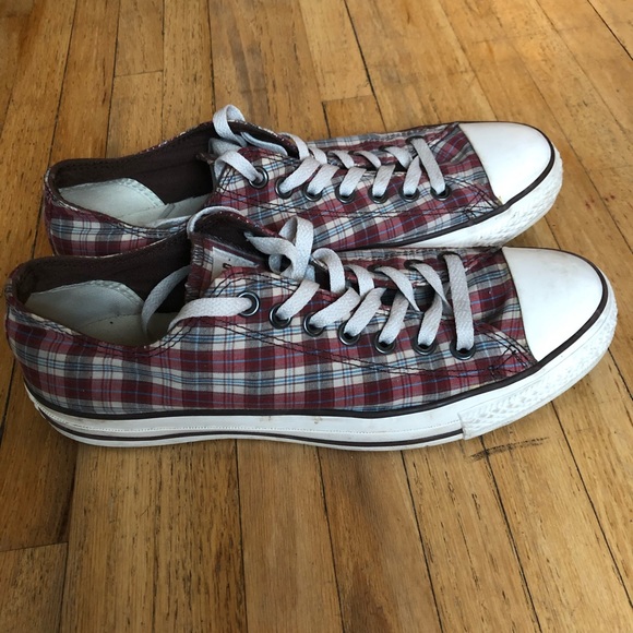 Men’s Converse Plaid Shoes - Picture 2 of 8